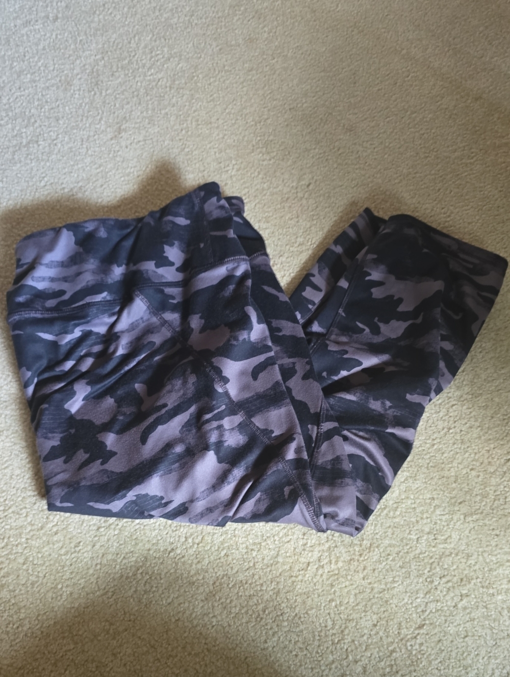 Maurices Women's Camo Capris in Grayand Black Plus Size